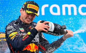 Magyar Nagydíj - Verstappen először nyert Mogyoródon