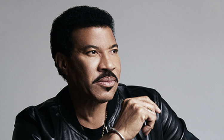 Lionel Richie jövő nyáron Budapesten lép fel